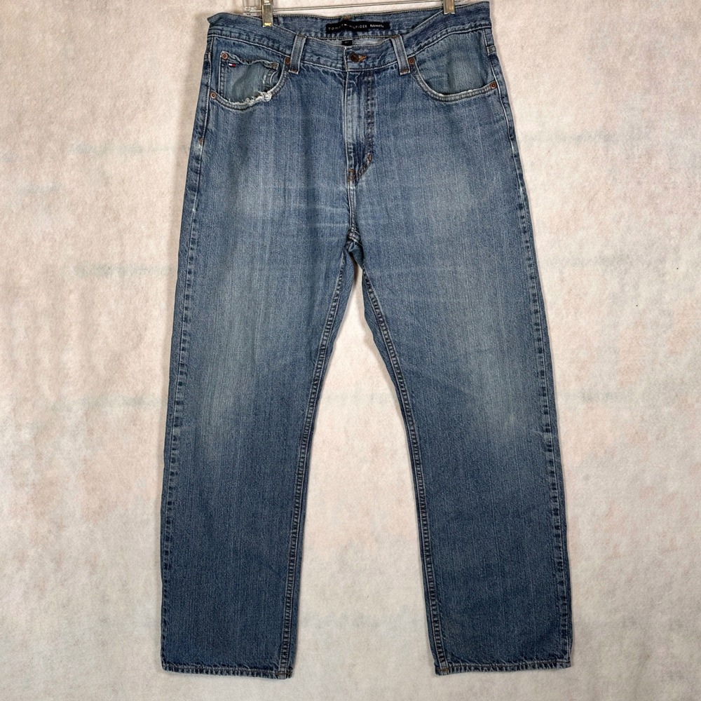 Tommy Hilfiger Jeans Mens 36x32 Relaxed Fit Blue Medium Wash Good Denim